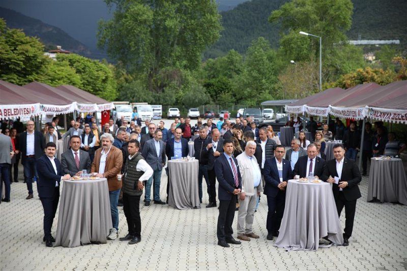 Başkan yücel’den kırsal mahallelere fide dağıtımı “hedefimiz 1 milyon fide”