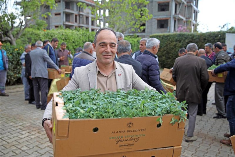 Başkan yücel’den kırsal mahallelere fide dağıtımı “hedefimiz 1 milyon fide”
