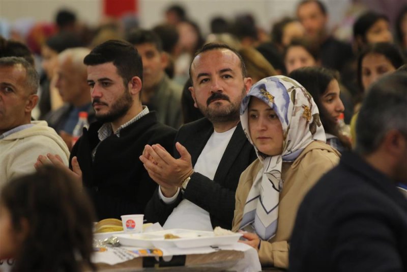 Mhp genel başkan yardımcısı feti yıldız başkan yücel’i ziyaret etti