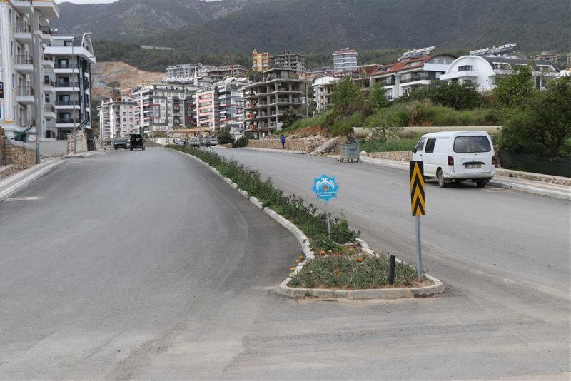 Oba mahallesi’nde peyzaj çalışmaları tüm hızıyla sürüyor