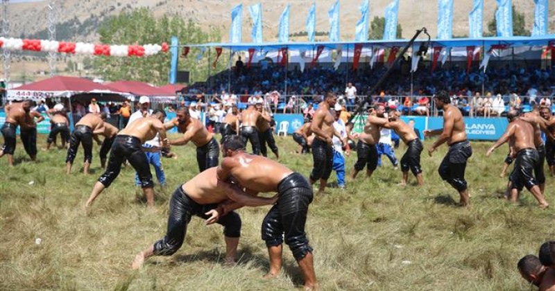 17. geleneksel gökbel yağlı pehlivan güreşleri sona erdi