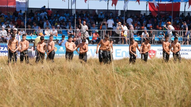 17. geleneksel gökbel yağlı pehlivan güreşleri sona erdi
