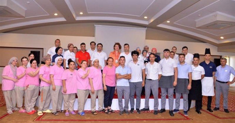 Alanya belediyesi’nden sıfır atık’ta bir ilk daha: otellere sıfır atık eğitimi