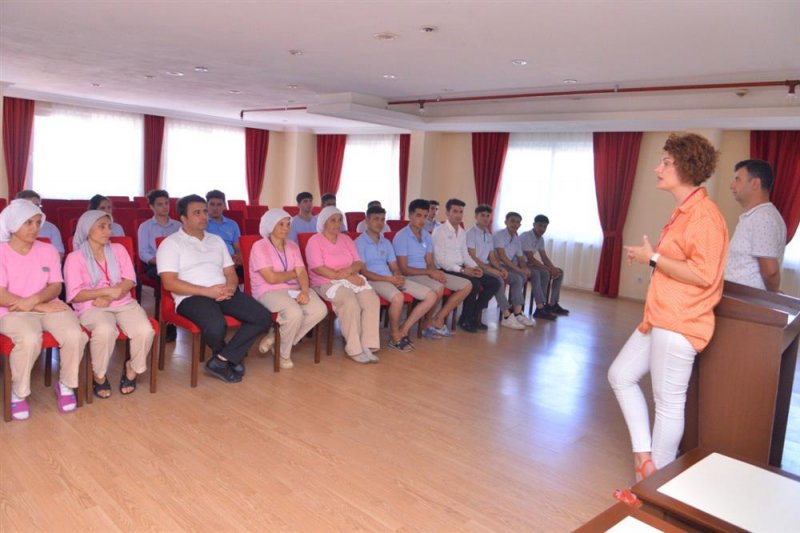 Alanya belediyesi’nden sıfır atık’ta bir ilk daha: otellere sıfır atık eğitimi
