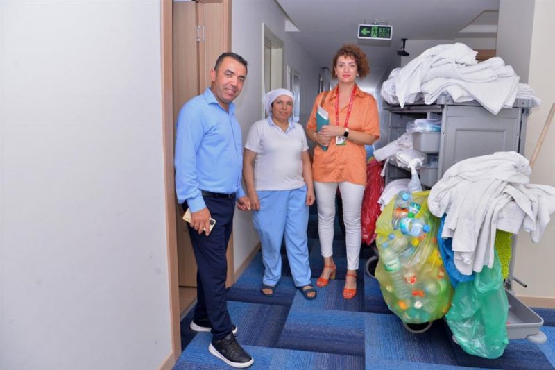 Alanya belediyesi’nden sıfır atık’ta bir ilk daha: otellere sıfır atık eğitimi