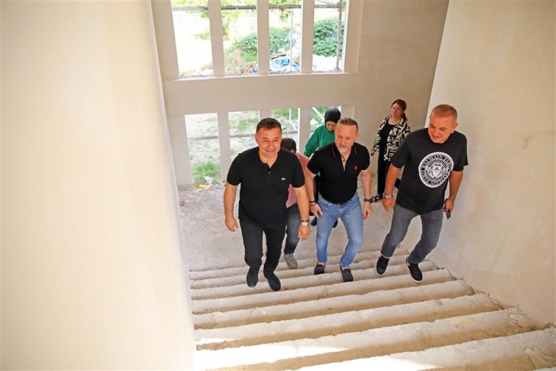 Başkan yücel’in mega projeleri bir bir yükseliyor alanya’nın dört bir yanında çalışmalar hızla sürüyor