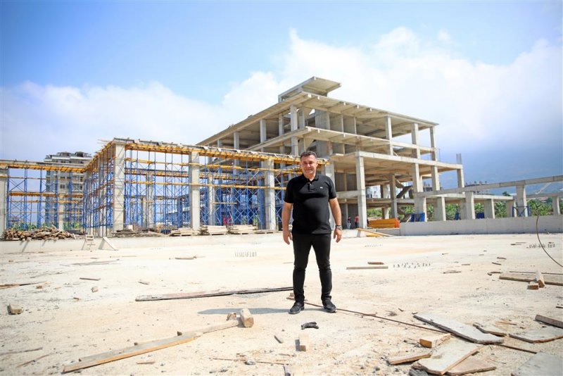 Başkan yücel’in mega projeleri bir bir yükseliyor alanya’nın dört bir yanında çalışmalar hızla sürüyor