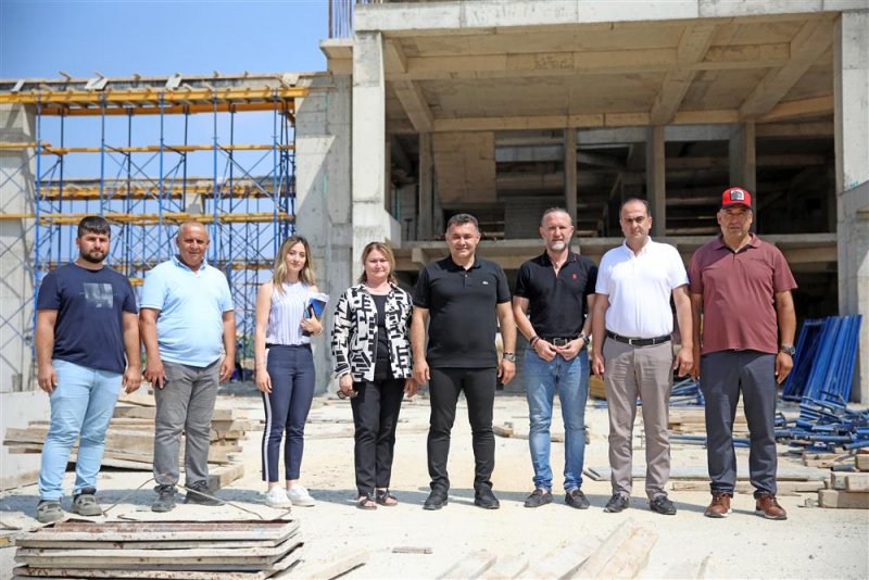 Başkan yücel’in mega projeleri bir bir yükseliyor alanya’nın dört bir yanında çalışmalar hızla sürüyor