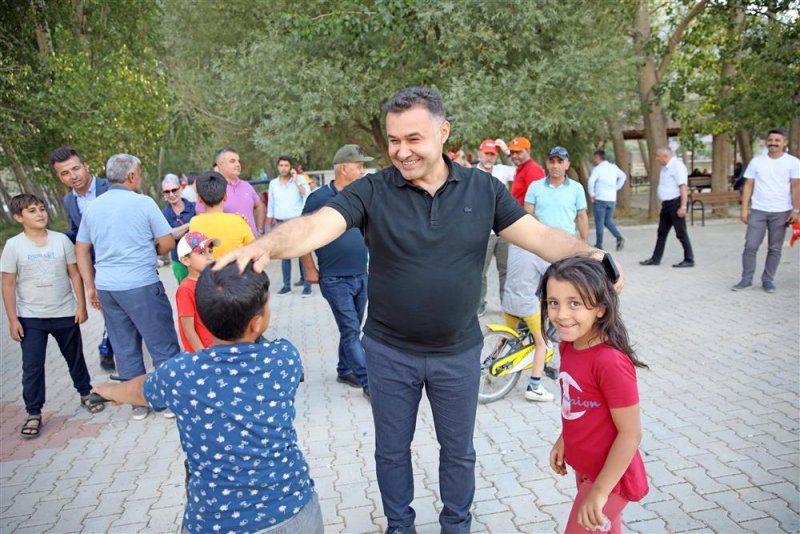 Başkan yücel pehlivanlar diyarı gökbel’de incelemelerde bulundu