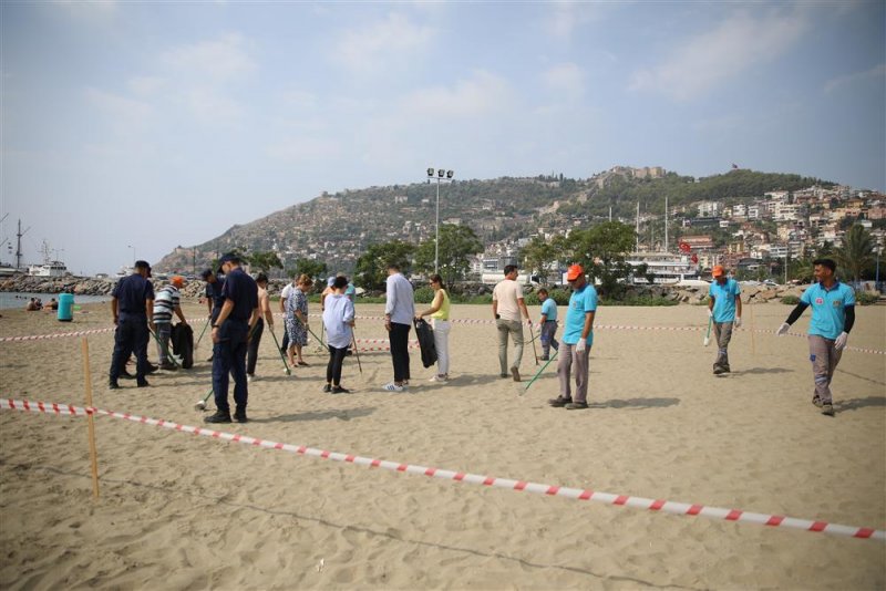 Galip dere halk plajı’nda yılın ikinci kategorize çalışması gerçekleştirildi