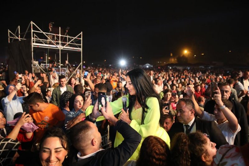 Gökbel coşkusu iki muhteşem konser ile başladı gökbel’de rekor! 70 bin kişilik büyük şölen