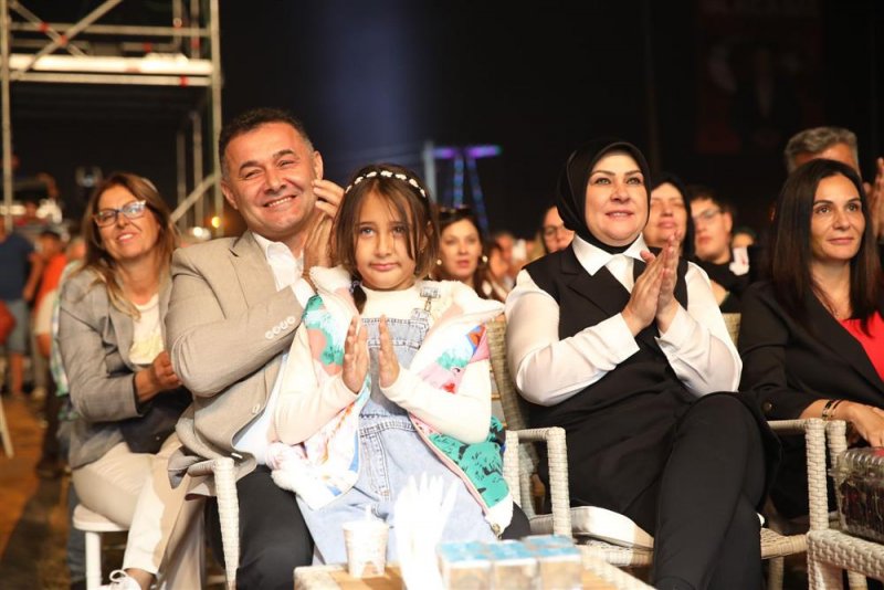 Gökbel coşkusu iki muhteşem konser ile başladı gökbel’de rekor! 70 bin kişilik büyük şölen