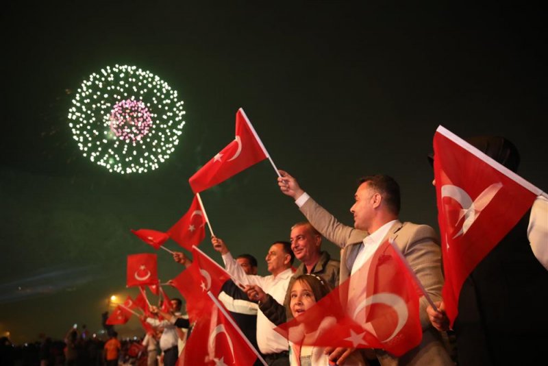 Gökbel coşkusu iki muhteşem konser ile başladı gökbel’de rekor! 70 bin kişilik büyük şölen