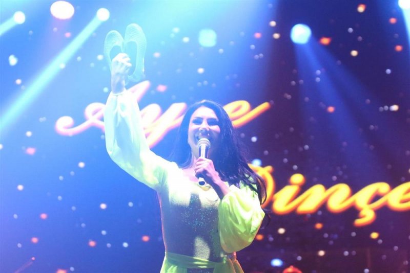 Gökbel coşkusu iki muhteşem konser ile başladı gökbel’de rekor! 70 bin kişilik büyük şölen