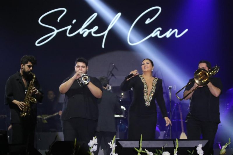 Gökbel coşkusu iki muhteşem konser ile başladı gökbel’de rekor! 70 bin kişilik büyük şölen
