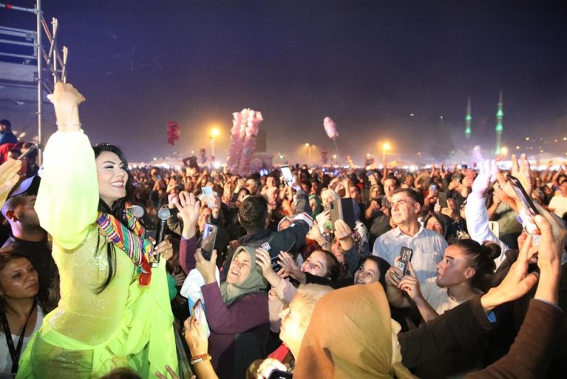 Gökbel coşkusu iki muhteşem konser ile başladı gökbel’de rekor! 70 bin kişilik büyük şölen