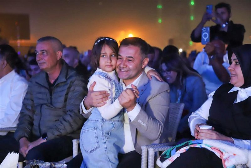Gökbel coşkusu iki muhteşem konser ile başladı gökbel’de rekor! 70 bin kişilik büyük şölen