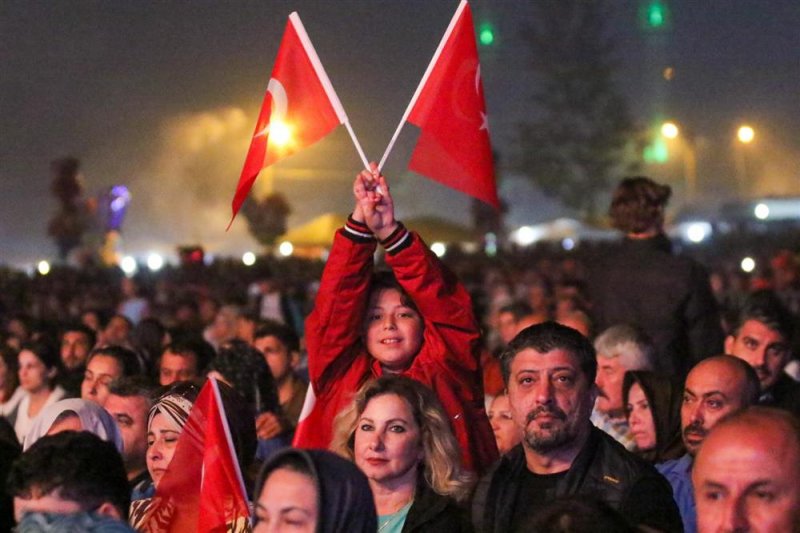 Gökbel coşkusu iki muhteşem konser ile başladı gökbel’de rekor! 70 bin kişilik büyük şölen
