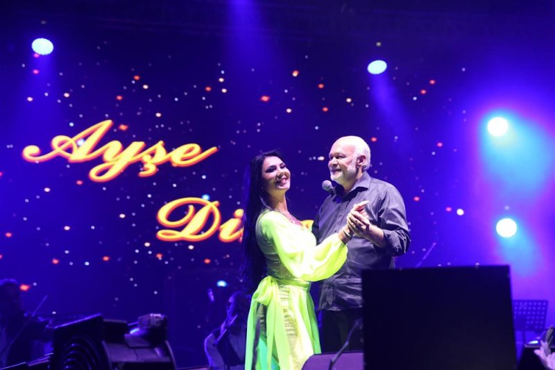 Gökbel coşkusu iki muhteşem konser ile başladı gökbel’de rekor! 70 bin kişilik büyük şölen