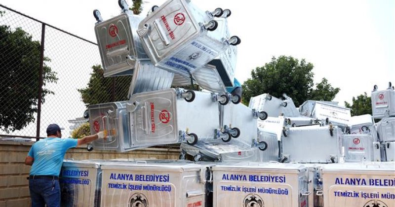 Hız kesmeyen yatırımlara bir yenisi daha 2 bin 150 adet yeni çöp konteyneri