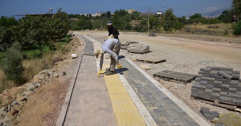 Kestel yeni üniversite yolu’nda kaldırım çalışması başlatıldı