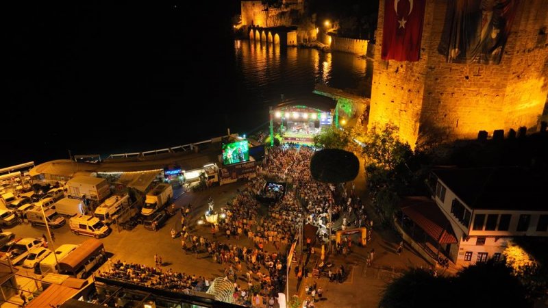 18. alanya uluslararası caz günleri 3. gününde de muhteşem bir müzik ziyafeti sundu