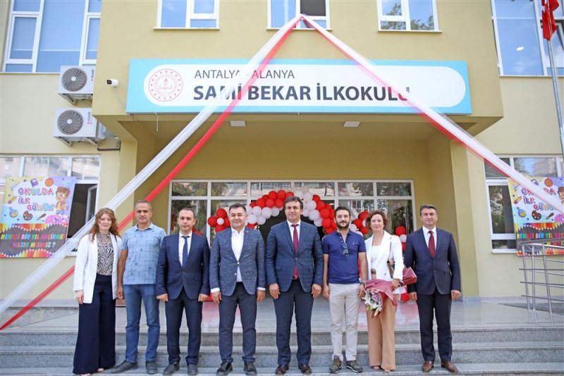 2023-2024 eğitim öğretim döneminin ilk ders zili çaldı