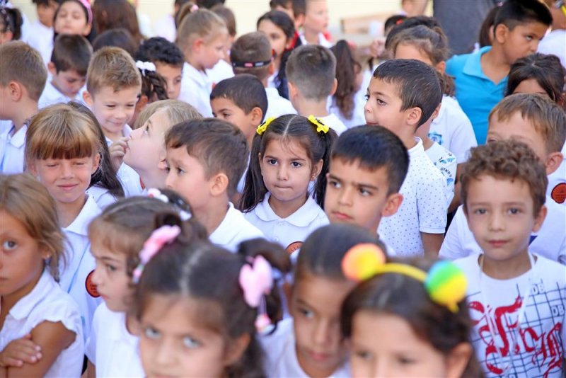 2023-2024 eğitim öğretim döneminin ilk ders zili çaldı