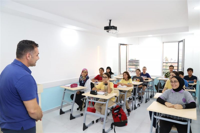 Alanya belediyesi destek eğitim kurslarından 2023 yks başarısı