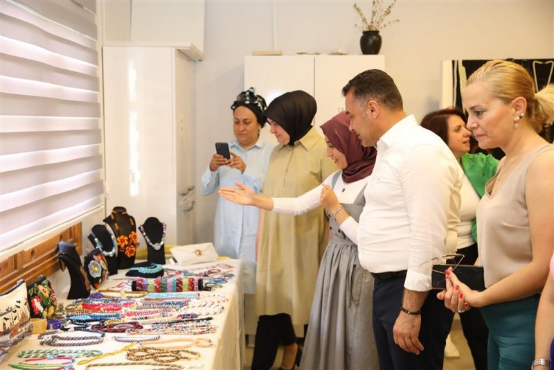 Alanya belediyesi el sanatları kurs başvuları 3 farkı merkezde devam ediyor
