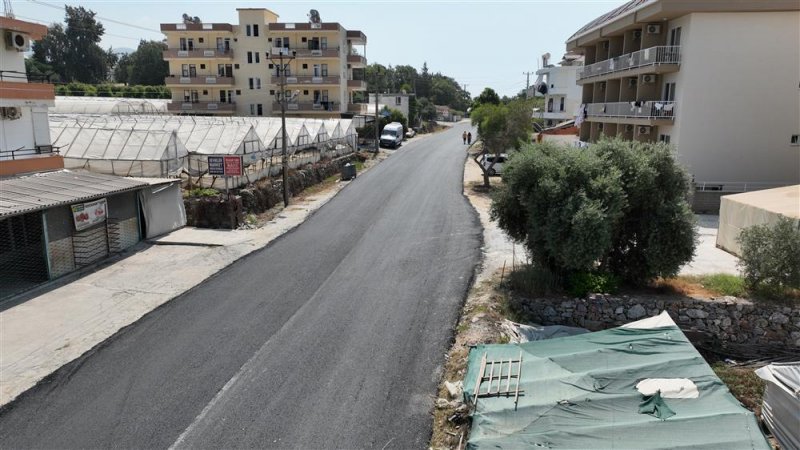 Alanya belediyesi’nden batı bölgesine büyük asfalt hamlesi - 3 kilometrelik konaklı toslak güzelbağ yolu asfaltlanıyor