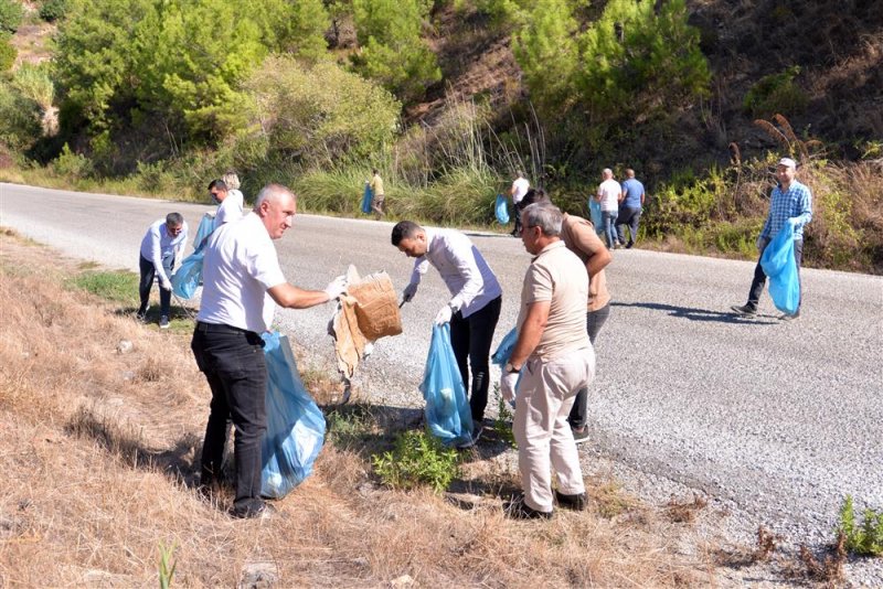 Alanya belediyesi’nden dünya temizlik günü’nde anlamlı etkinlik