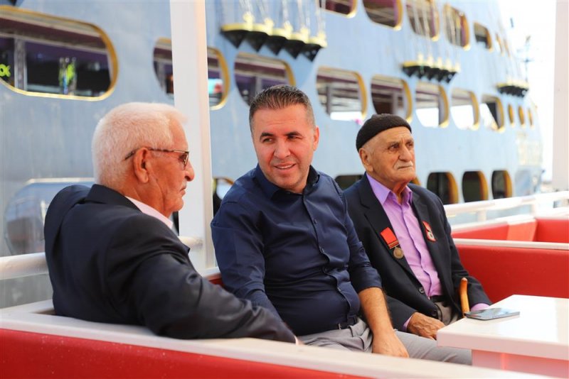 Alanya belediyesi’nden gaziler günü’nde anlamlı etkinlik