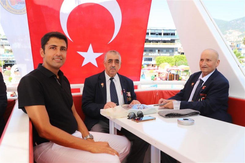 Alanya belediyesi’nden gaziler günü’nde anlamlı etkinlik