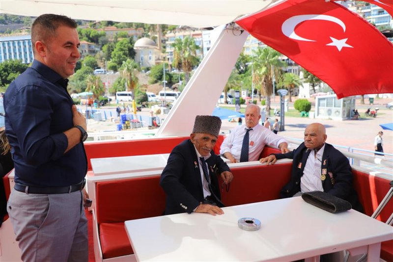 Alanya belediyesi’nden gaziler günü’nde anlamlı etkinlik