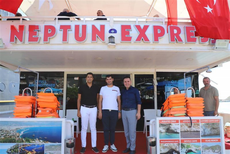 Alanya belediyesi’nden gaziler günü’nde anlamlı etkinlik