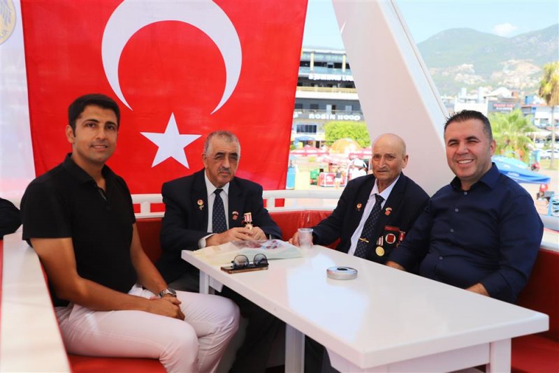 Alanya belediyesi’nden gaziler günü’nde anlamlı etkinlik