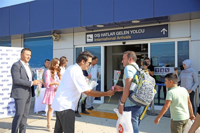 Alanya belediyesi’nden okullara temizlik desteği