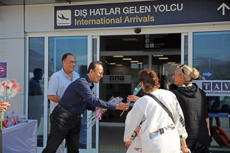 Alanya belediyesi’nden okullara temizlik desteği
