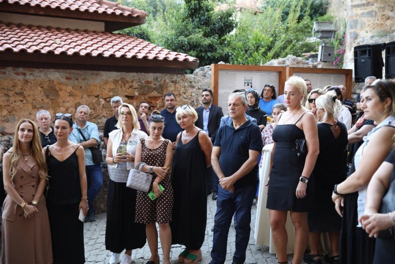 Alanya caz fotoğrafları sergisi kapılarını açtı