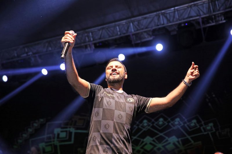 Avsallar’da alişan coşkusu yaz konserlerine muhteşem başlangıç
