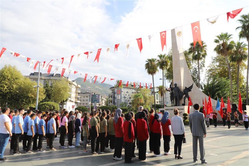 Başkan yücel’den eğitime 1 milyar tl’nin üzerine dev destek