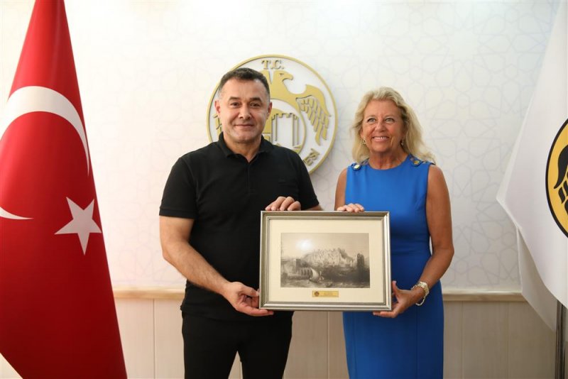 Başkan yücel ispanya marbella belediye başkanı munoz’u ağırladı