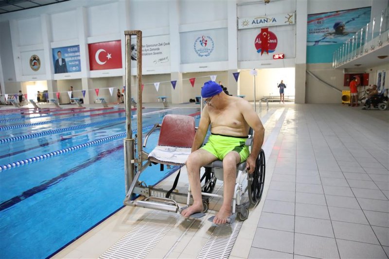 Japonya ile yapılan hibe programı ile alanya belediyesi’ne 2 engelli aracı kazandırıldı başkan yücel: hibe yolu ile belediyemiz kazandırdığımız araçlar engelli vatandaşlarımıza hayırlı olsun