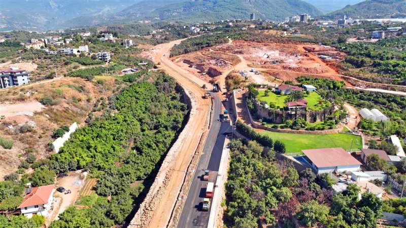 Kestel 30 metreli yolda asfalt çalışması başlatıldı
