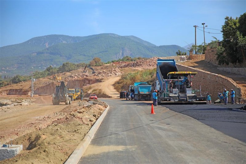 Kestel 30 metreli yolda asfalt çalışması başlatıldı