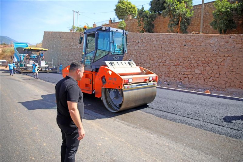 Kestel 30 metreli yolda asfalt çalışması başlatıldı