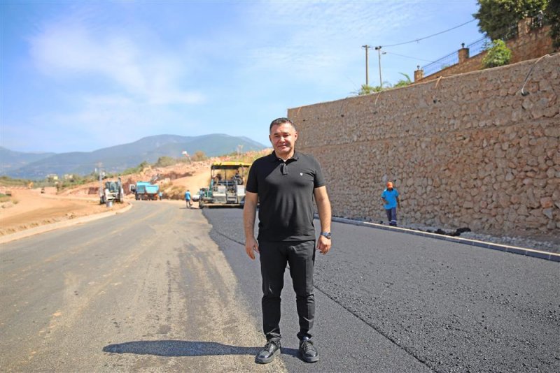 Kestel 30 metreli yolda asfalt çalışması başlatıldı