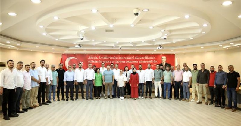 Mhp ilçe başkanı ve yeni yönetiminden başkan yücel’e ziyaret