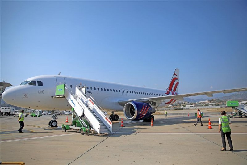 Taban airlines havayolları alanya’ya ilk uçuşunu gerçekleştirdi 101 yolcu gazipaşa-alanya havalimanı’na indi